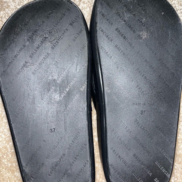 BALENCIAGA 
WOMEN'S RISE THONG SANDAL IN BLACK - Picture 6 of 7